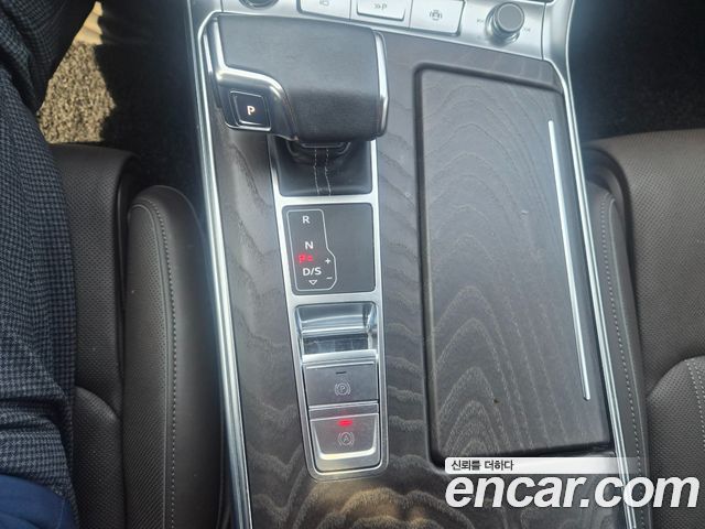 Audi A6 (C8) 45 TFSI Premium 2022 — фото 18