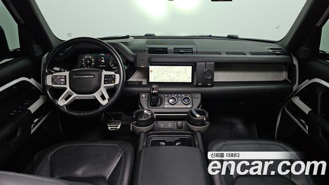 Land Rover Defender (L663) 110 D300 HSE 2022 — фото 7