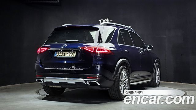 Mercedes-Benz GLE-Class (W167) GLE300d 4MATIC 2022 — фото 2