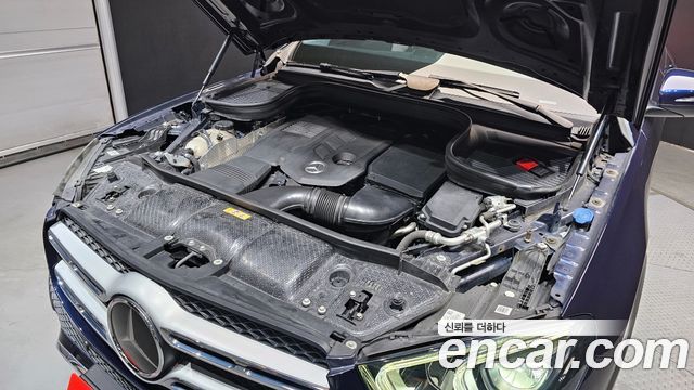 Mercedes-Benz GLE-Class (W167) GLE300d 4MATIC 2022 — фото 6