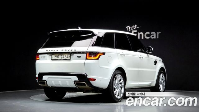 Land Rover Range Rover Sport (II) 3.0 SDV6 HSE Dynamic 2018 — фото 2