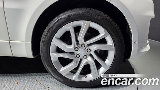 Land Rover Range Rover Sport (II) 3.0 SDV6 HSE Dynamic 2018 — фото 5