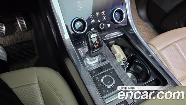 Land Rover Range Rover Sport (II) 3.0 SDV6 HSE Dynamic 2018 — фото 9