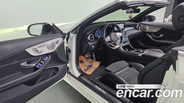 Mercedes-Benz C-Class (W205) C200 Cabriolet 2023 — фото 11