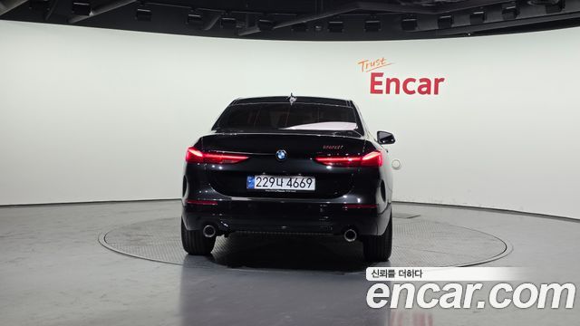 BMW 2 Series Gran Coupe (F44) 220i Sport 2024 — фото 4