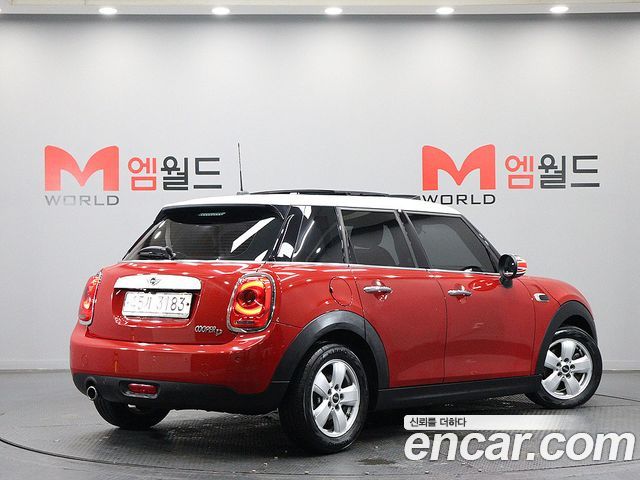 MINI Cooper D 5Door Mid 3rd 2015 — фото 3