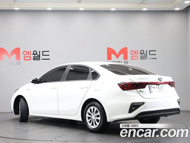 Kia K3 Standard 2021 — фото 4