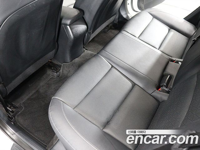 Kia K3 Standard 2021 — фото 21