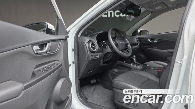 Hyundai Kona Gasoline 1.6 Turbo 4WD Inspiration 2023 — фото 17