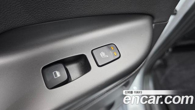 Hyundai Kona Gasoline 1.6 Turbo 4WD Inspiration 2023 — фото 22