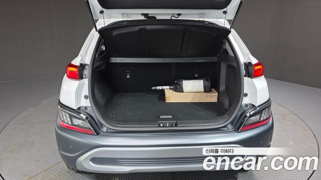 Hyundai Kona Gasoline 1.6 Turbo 4WD Inspiration 2023 — фото 24