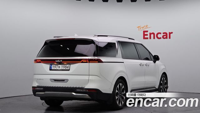 Kia Carnival (IV) Gasoline 9-Seater Signature 2023 — фото 2