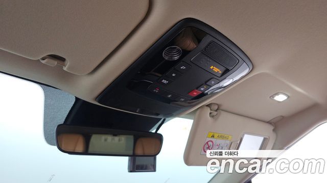 Kia Carnival (IV) Gasoline 9-Seater Signature 2023 — фото 16