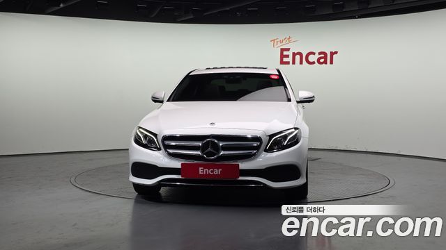 Mercedes-Benz E-Class (W213) E300 Avantgarde 2020 — фото 3