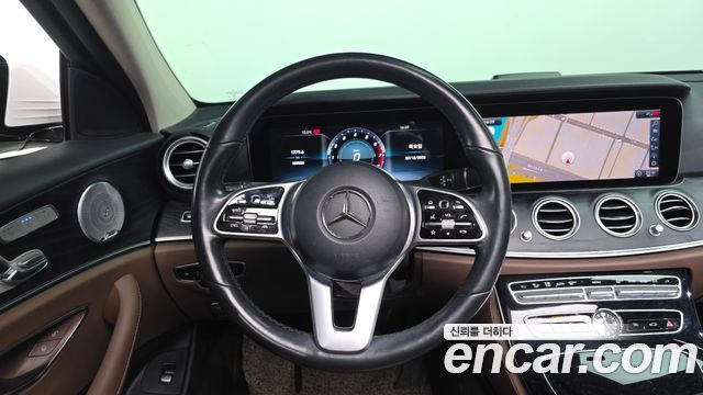 Mercedes-Benz E-Class (W213) E300 Avantgarde 2020 — фото 17