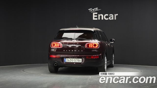 MINI Cooper D Clubman High 2nd 2017 — фото 4