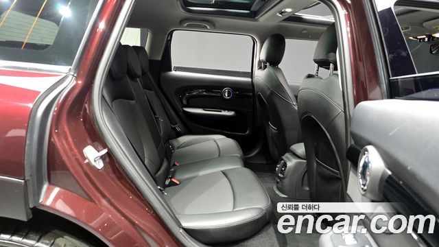 MINI Cooper D Clubman High 2nd 2017 — фото 12