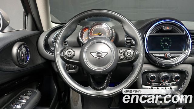 MINI Cooper D Clubman High 2nd 2017 — фото 13