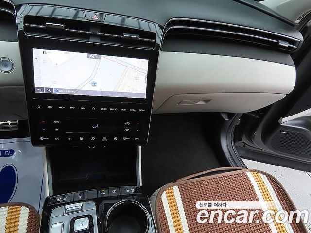 Hyundai Tucson (NX4) Gasoline 1.6 Turbo 2WD Inspiration 2021 — фото 18