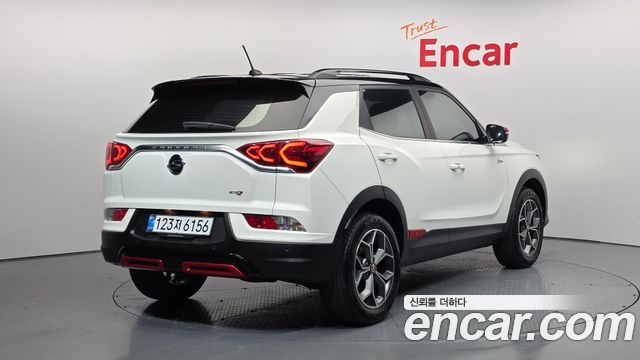 KG Mobility (SsangYong) Beautiful Korando Gasoline 1.5 2WD R-Plus 2022 — фото 2