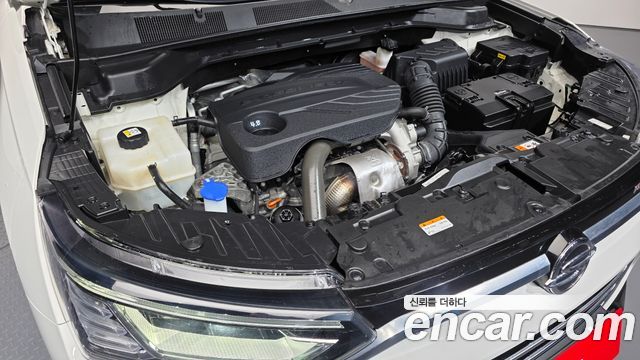 KG Mobility (SsangYong) Beautiful Korando Gasoline 1.5 2WD R-Plus 2022 — фото 6