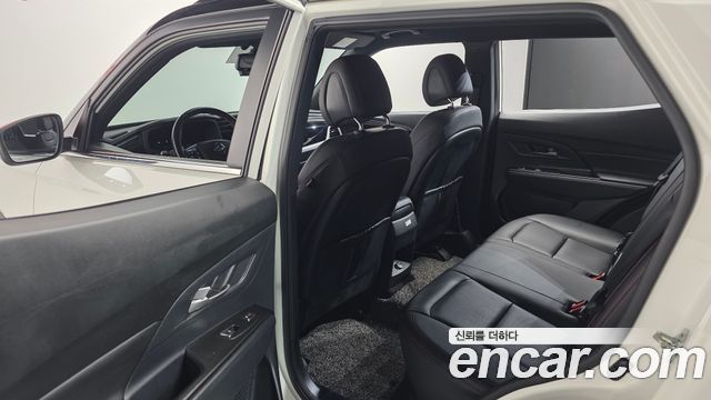 KG Mobility (SsangYong) Beautiful Korando Gasoline 1.5 2WD R-Plus 2022 — фото 17