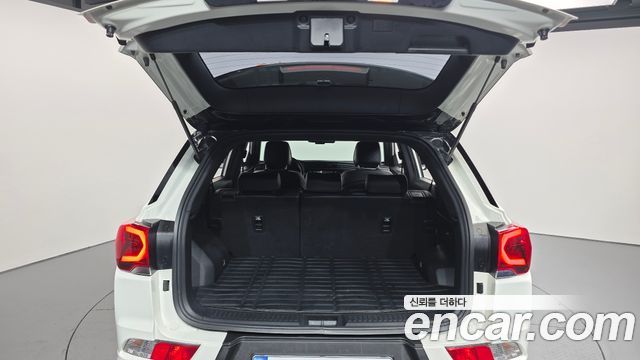 KG Mobility (SsangYong) Beautiful Korando Gasoline 1.5 2WD R-Plus 2022 — фото 20