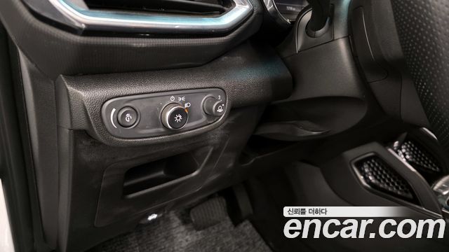 Chevrolet Trailblazer 1.2 Turbo 2WD LT 2021 — фото 16
