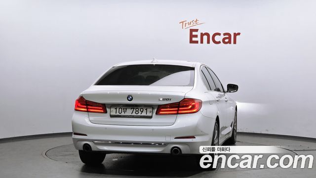 BMW 5 Series (G30) 520i Luxury 2018 — фото 4