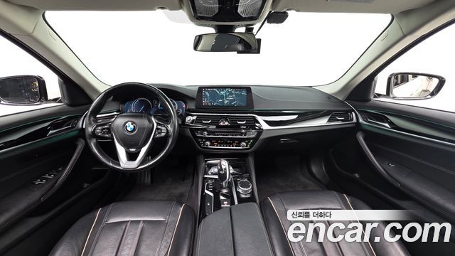 BMW 5 Series (G30) 520i Luxury 2018 — фото 7