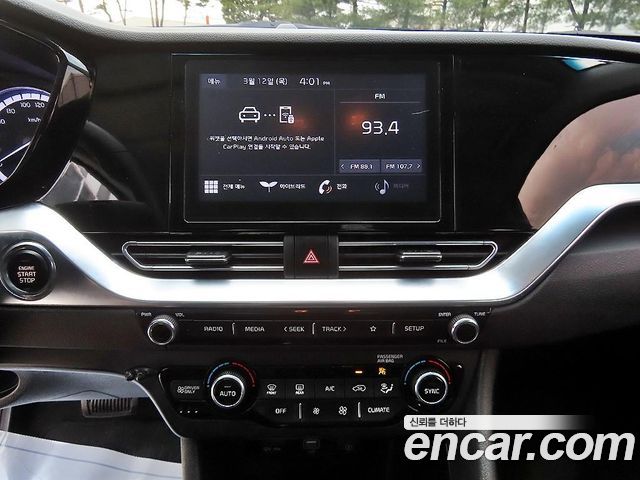 Kia Niro 1.6 HEV Prestige 2022 — фото 17