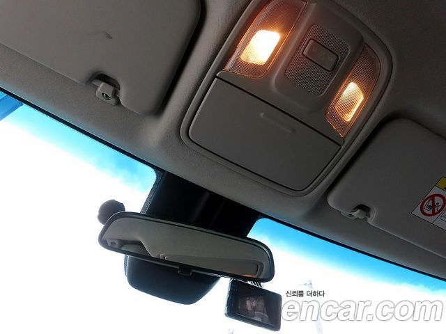 Kia Niro 1.6 HEV Prestige 2022 — фото 20