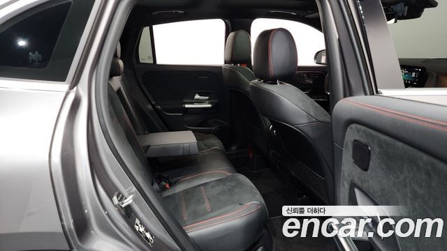 Mercedes-Benz GLA-Class (H247) GLA45 AMG 4MATIC+ 2022 — фото 12