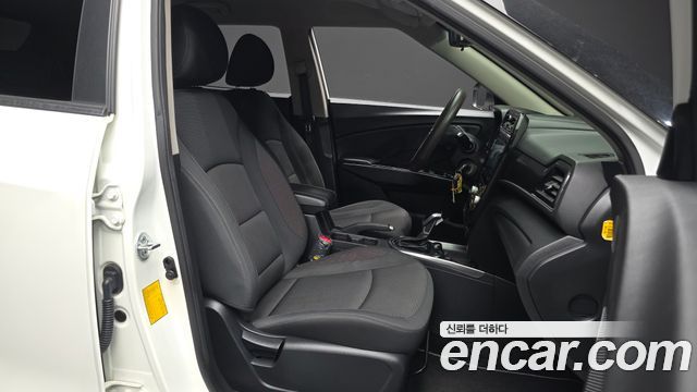 KG Mobility (SsangYong) Very New Tivoli Gasoline 1.5 2WD V1 2022 — фото 11