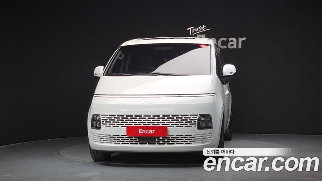 Hyundai Staria Tourer 9-Seater Modern 2025 — фото 3