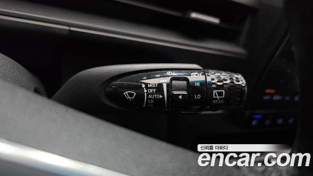 Hyundai Staria Tourer 9-Seater Modern 2025 — фото 17