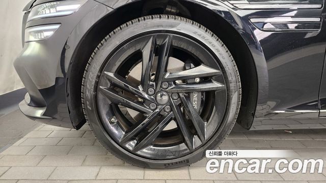 Genesis G80 (RG3) Gasoline 3.5 Turbo AWD Black 2026 — фото 5