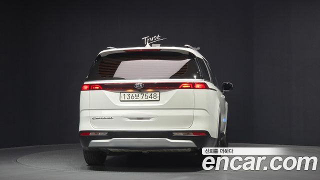 Kia Carnival (IV) Diesel 9-Seater Prestige 2021 — фото 4