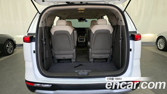 Kia Carnival (IV) Diesel 9-Seater Prestige 2021 — фото 20