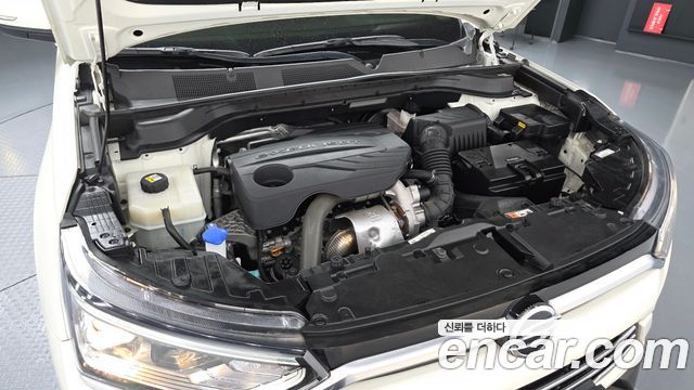 KG Mobility (SsangYong) Beautiful Korando Gasoline 1.5 2WD C5 Plus 2022 — фото 6