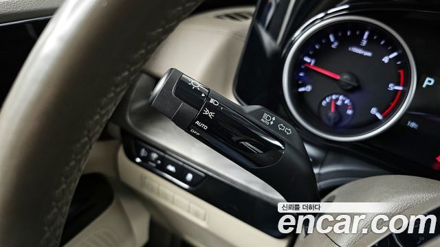 Kia Carnival (IV) Diesel 9-Seater Prestige 2021 — фото 18