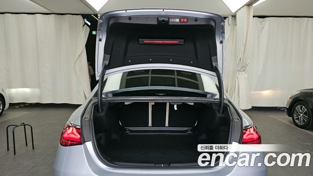 Mercedes-Benz E-Class (W214) E200 Avantgarde Limited 2025 — фото 20
