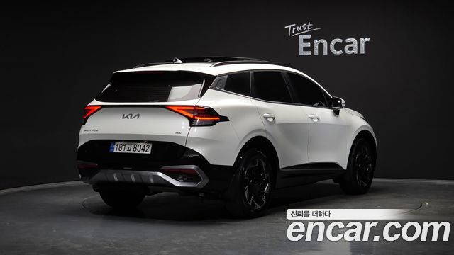Kia Sportage (V) Diesel 2.0 4WD Signature 2022 — фото 2