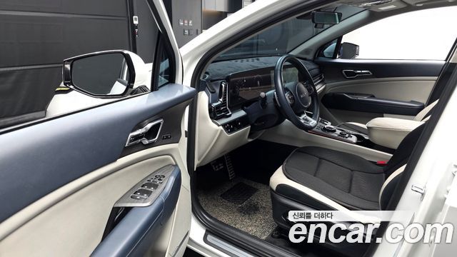 Kia Sportage (V) Diesel 2.0 4WD Signature 2022 — фото 10