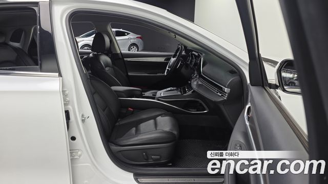 Hyundai Grandeur (IG) 3.0 LPi Rent Car Premium 2021 — фото 12
