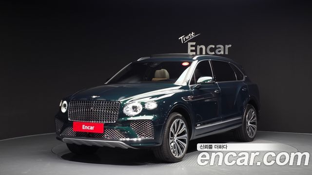 Bentley Bentayga 4.0 V8 EWB First Edition