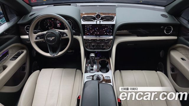 Bentley Bentayga 4.0 V8 EWB First Edition 2024 — фото 7