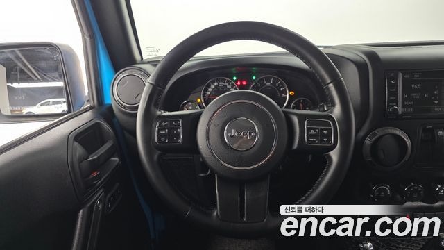 Jeep Wrangler (JK) 3.6 Sport 2Door 2017 — фото 17