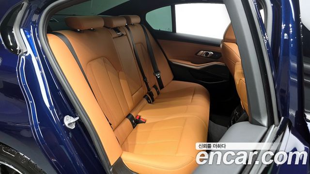BMW 3 Series (G20) 320i M Sport 2025 — фото 12