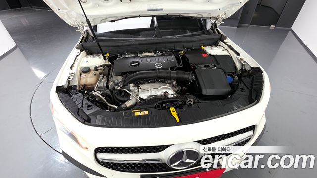Mercedes-Benz GLB-Class (X247) GLB250 4MATIC 2021 — фото 6